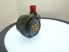 Conector elétrico circular