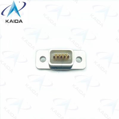 Conectores retangulares de longa duração com tensão nominal de 500V -55 a 125°C M83513/02-AN 9 pinos