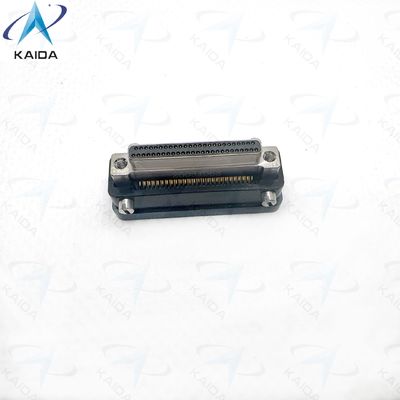 Materiais de contacto de liga de cobre de longa durabilidade Concha metálica com chapa de contacto de ouro sobre níquel.Conector retangular da série J70.J70-2C2-051-121-TH