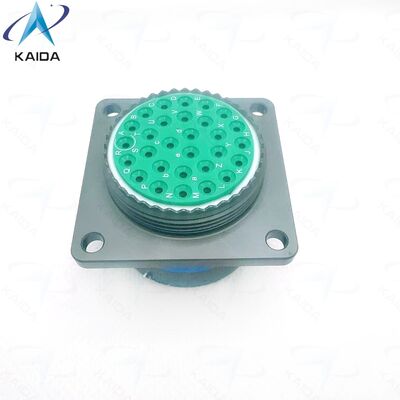 13 Uma classificação atual MIL-DTL-38999 Série 1 Conector com faixa de temperatura de menos 55 °C a mais 125 °C e acabamento de casca de cadmio verde-oliva.MS27656T23B29SA
